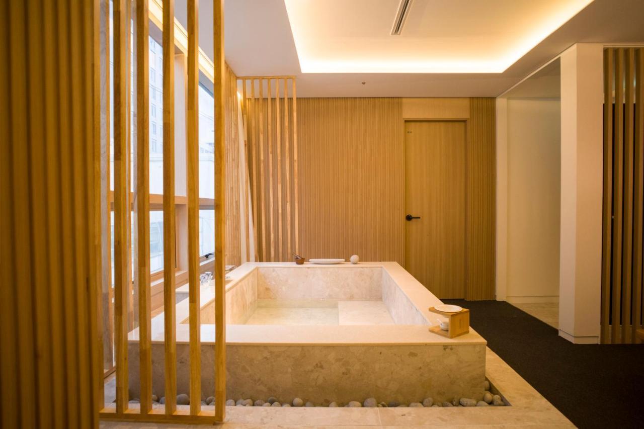 Uh Suite The Myeongdong 首爾 外观 照片