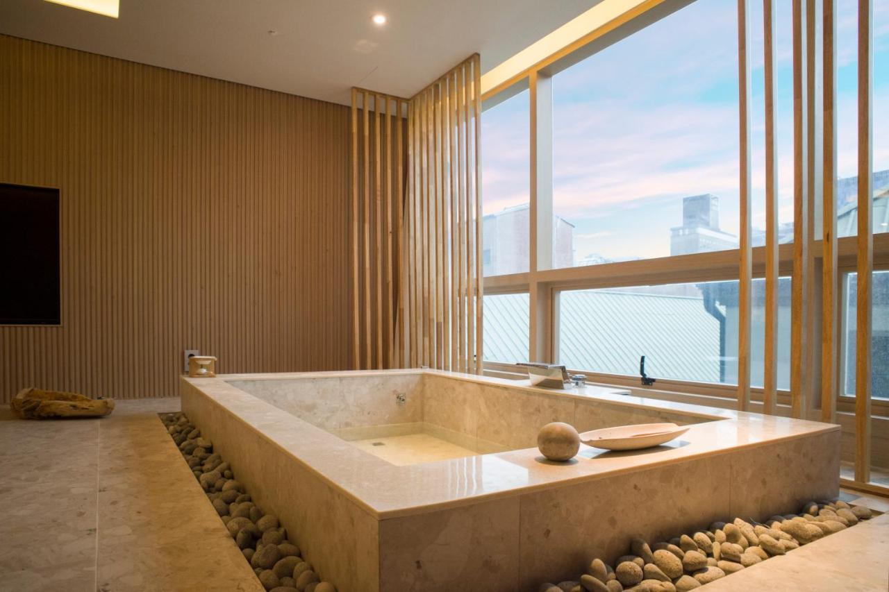 Uh Suite The Myeongdong 首爾 外观 照片