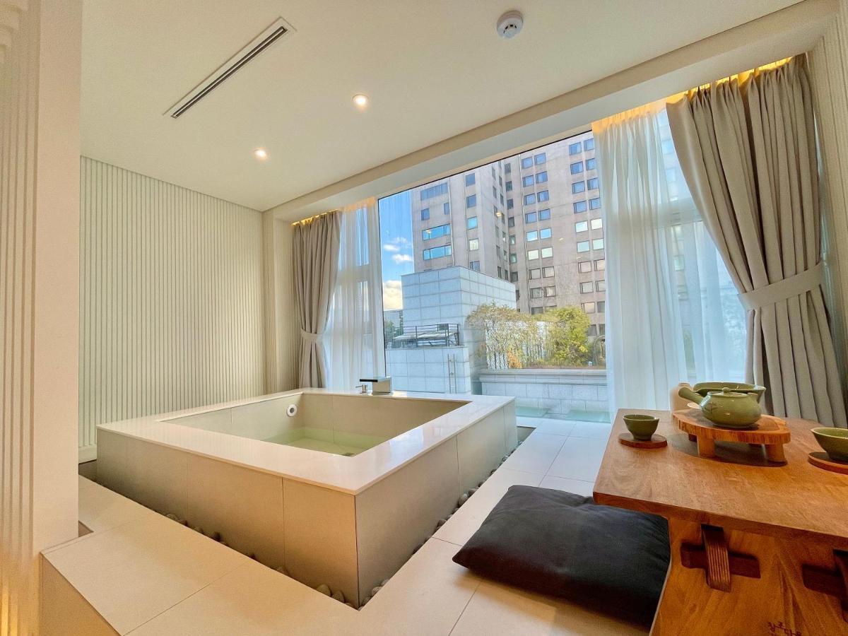 Uh Suite The Myeongdong 首爾 外观 照片