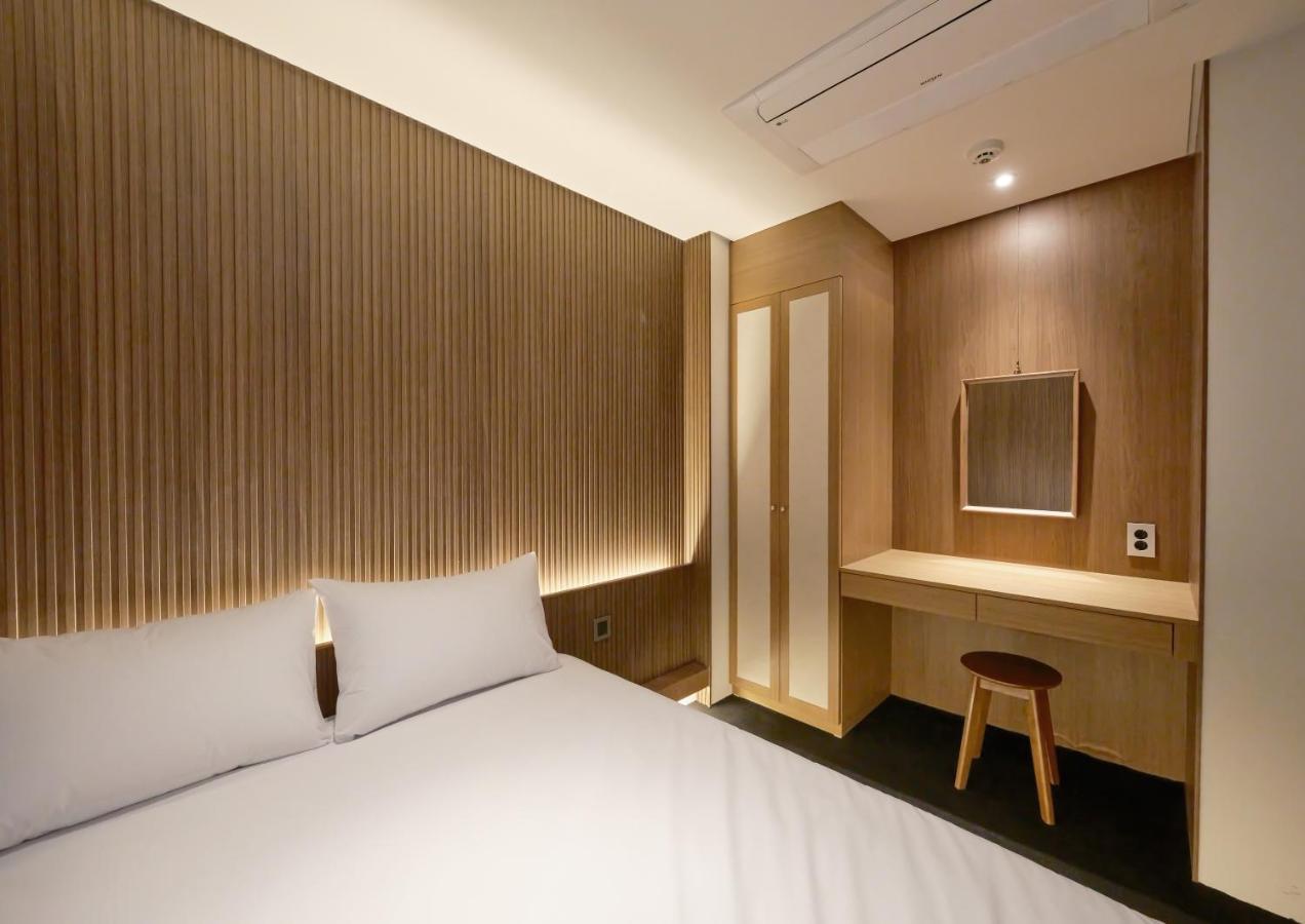Uh Suite The Myeongdong 首爾 外观 照片