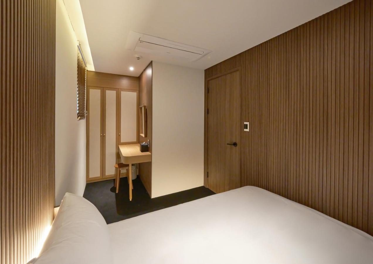 Uh Suite The Myeongdong 首爾 外观 照片